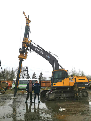 Op maat gemaakte boorinstallatie voor precisie en efficiëntie van de graafmachine gecombineerd